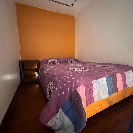 Hostal Cafe Tiana Latacunga Eksteriør bilde