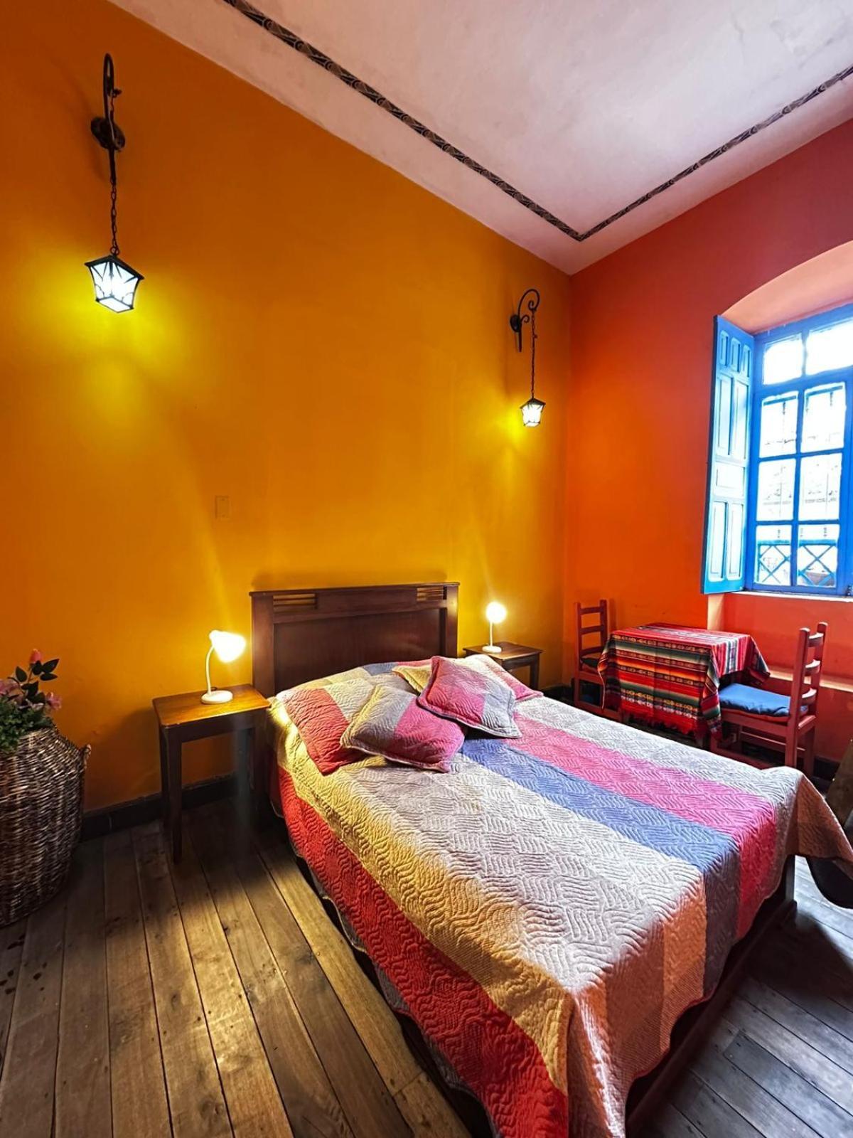 Hostal Cafe Tiana Latacunga Eksteriør bilde